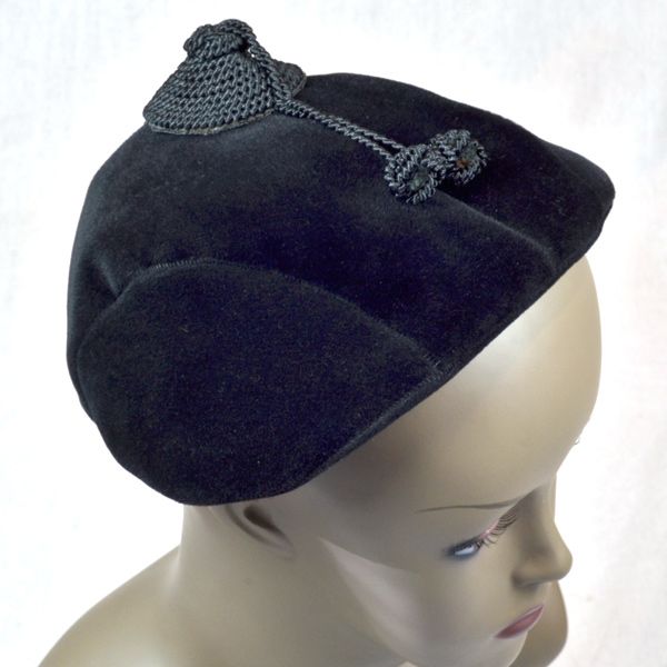 Absolutely Darling 1940s Black Velour Hat Absolutely Darling 1940s Black Velour Hat