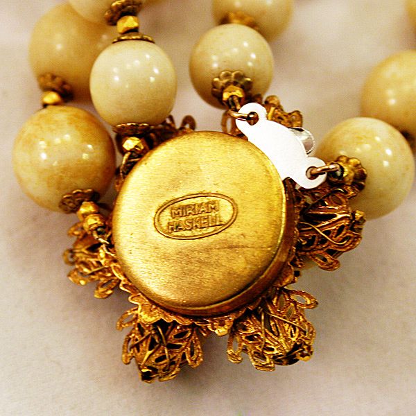 Classic Vintage Miriam Haskell Glass Bead Necklace and Clip Earrings Demi-Parure Set Classic Vintage Miriam Haskell Glass Bead Necklace and Clip Earrings Demi-Parure Set