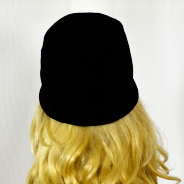 Glamorous Bonwit Teller 1960s Black Velvet Hat Glamorous Bonwit Teller 1960s Black Velvet Hat