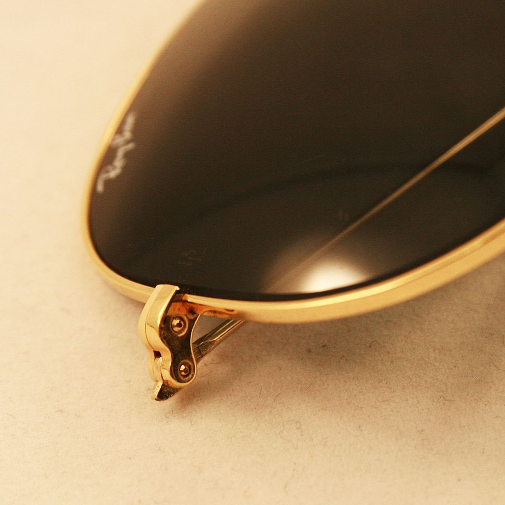 Cool Vintage Ray Ban Aviator Sunglasses - Great Condition Cool Vintage Ray Ban Aviator Sunglasses - Great Condition