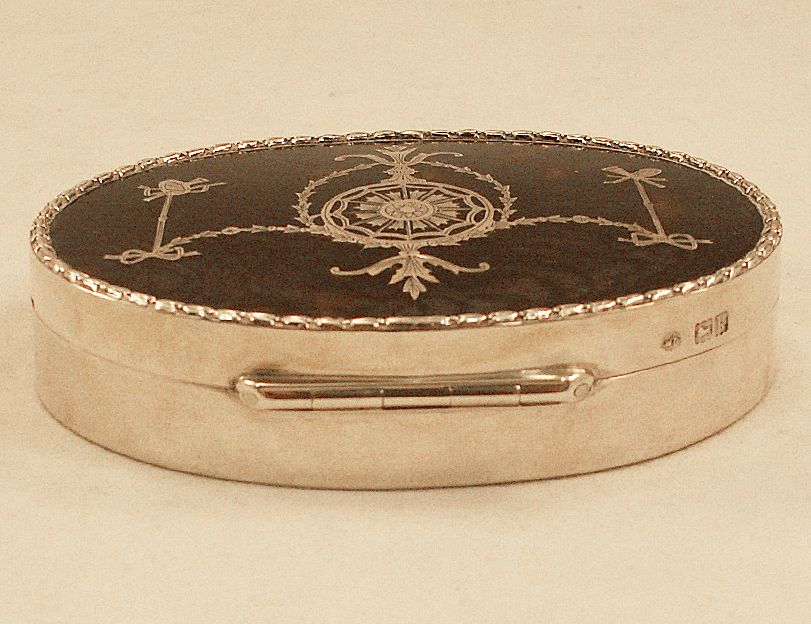 ca 1905 Heavily Hallmarked Tortoise Shell Sterling Pique Dresser Box ca 1905 Heavily Hallmarked Tortoise Shell Sterling Pique Dresser Box