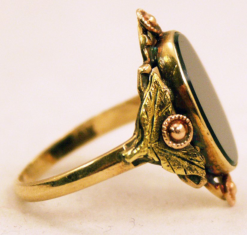 Old World Elegant Victorian Jet in 10K Yellow and Rose Gold Ring Old World Elegant Victorian Jet in 10K Yellow and Rose Gold Ring