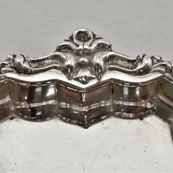 Beautiful Sterling Silver Hallmarked Whiting & Co. Dish Beautiful Sterling Silver Hallmarked Whiting & Co. Dish