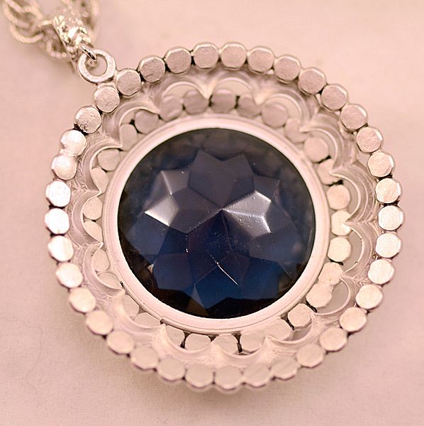 Whiting & Davis Enormous Sapphire-colored Rhinestone Necklace & Earring Set Orig Box Whiting & Davis Enormous Sapphire-colored Rhinestone Necklace & Earring Set Orig Box