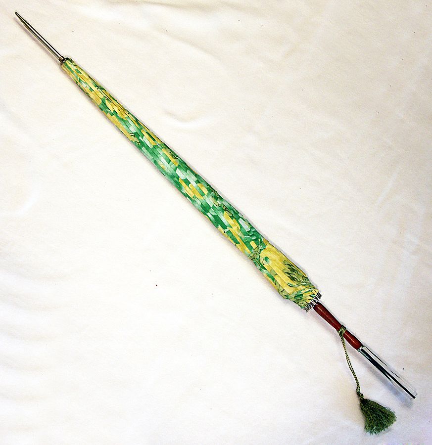 Vintage ca. 1940 Pagoda-Style Parasol with Springtime Greens and Yellows Vintage ca. 1940 Pagoda-Style Parasol with Springtime Greens and Yellows