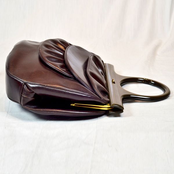 Vintage Very Rare Schiaparelli Burgundy Handbag with Matching Coin Purse Vintage Very Rare Schiaparelli Burgundy Handbag with Matching Coin Purse