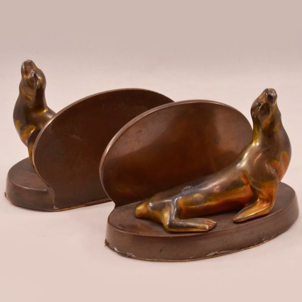 Vintage Bronze-Clad Spelter Seal Bookends Vintage Bronze-Clad Spelter Seal Bookends