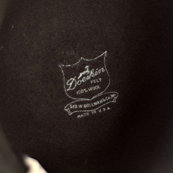 Voluminous and Dramatic Black Wool Hat Voluminous and Dramatic Black Wool Hat