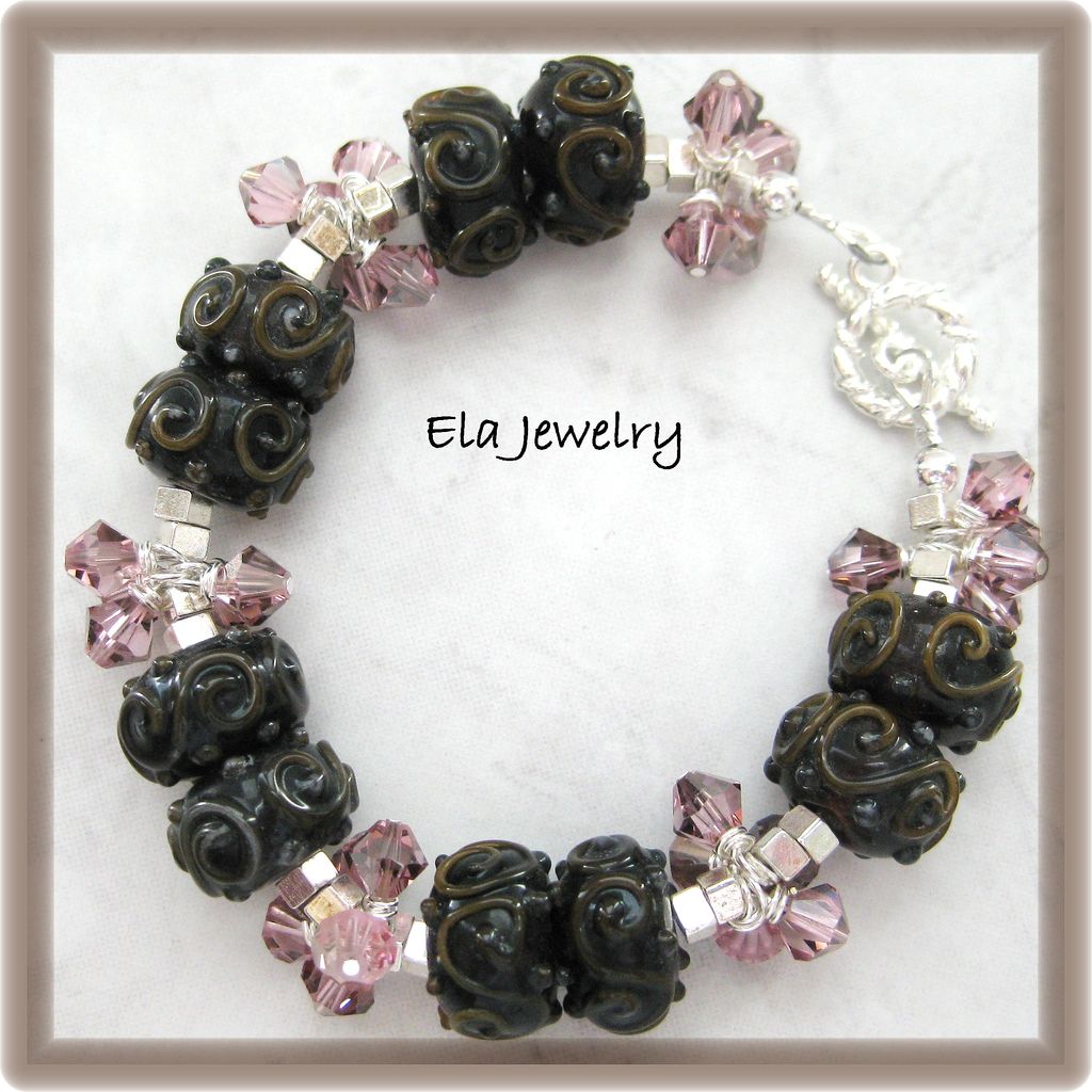 Chocolate Brown Lampwork with Swarovski Crystal Cluster Bracelet Chocolate Brown Lampwork with Swarovski Crystal Cluster Bracelet