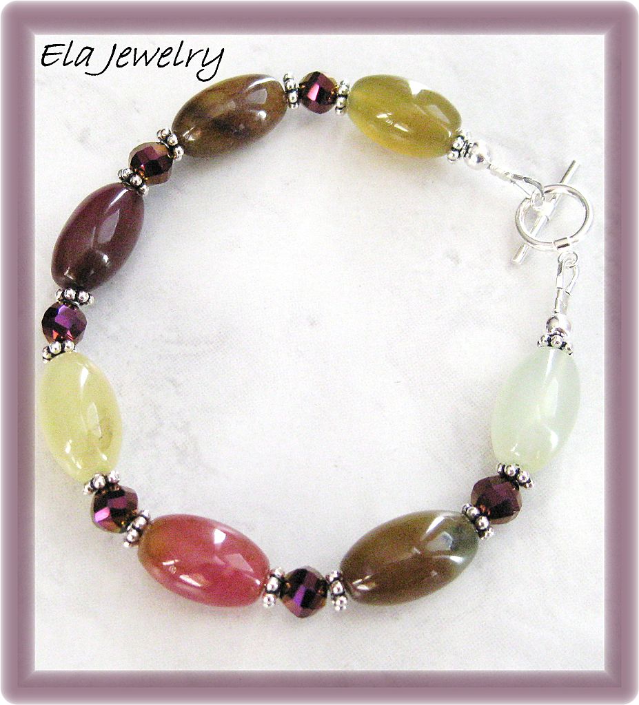 Soo Choo Jade and Dark Pink Faceted Glass Beaded Bracelet Soo Choo Jade and Dark Pink Faceted Glass Beaded Bracelet