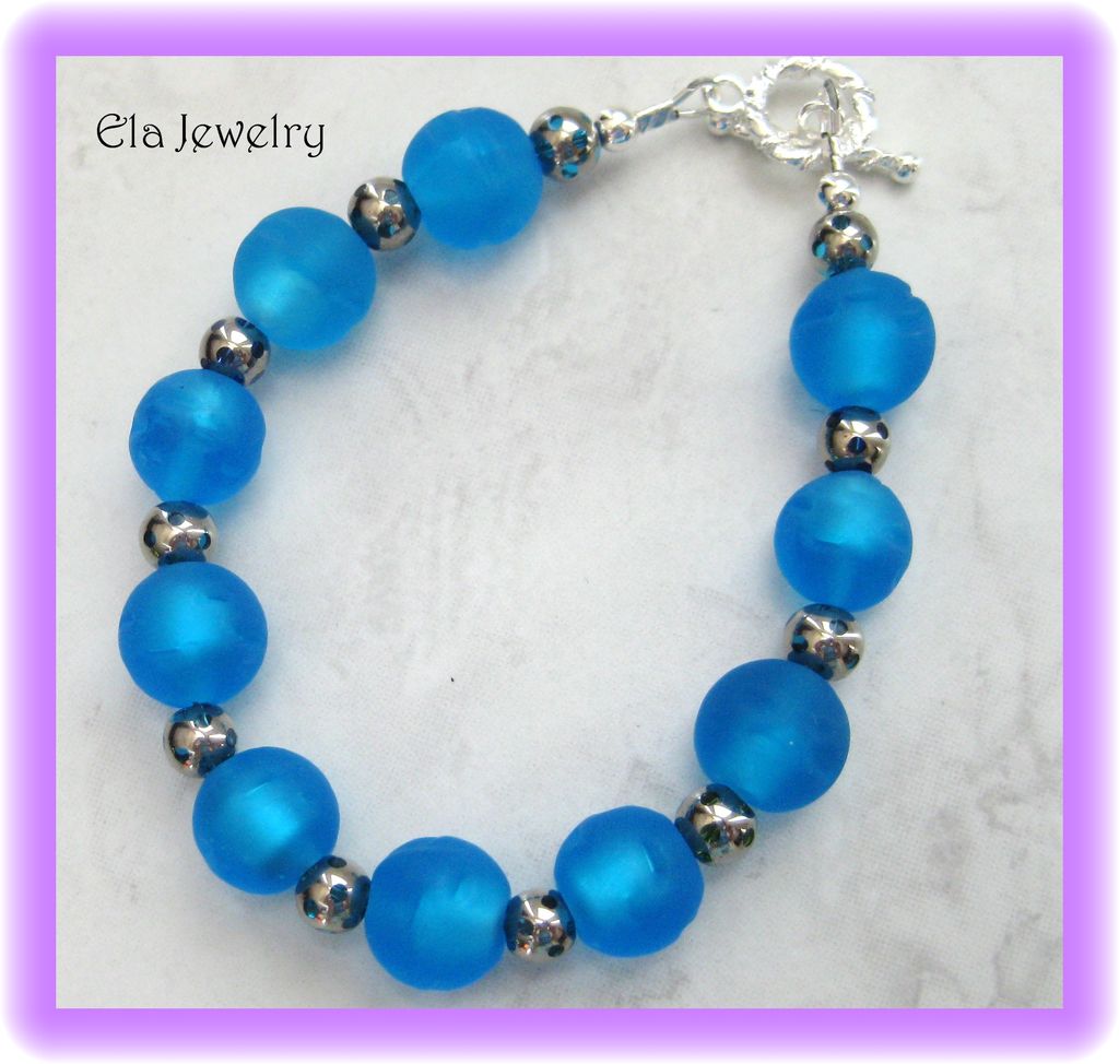 Dark Blue Matte Glass Beaded Bracelet Dark Blue Matte Glass Beaded Bracelet