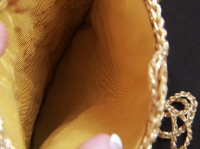 Vintage Gold Toned, Silver Toned and Faux Pearls Crochet Button Purse / Handbag Vintage Gold Toned, Silver Toned and Faux Pearls Crochet Button Purse / Handbag