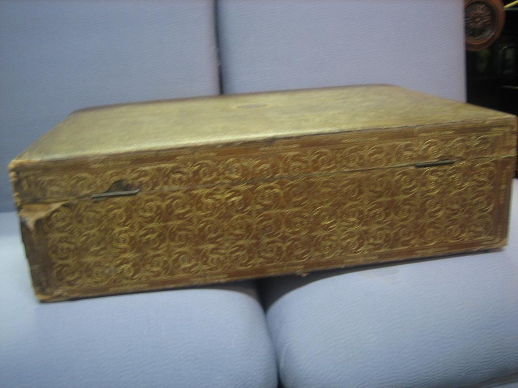 Large Antique Italian Leather Box Large Antique Italian Leather Box
