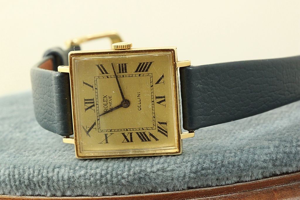 18K Ladies Rolex 1600 Cellini Watch 18K Ladies Rolex 1600 Cellini Watch