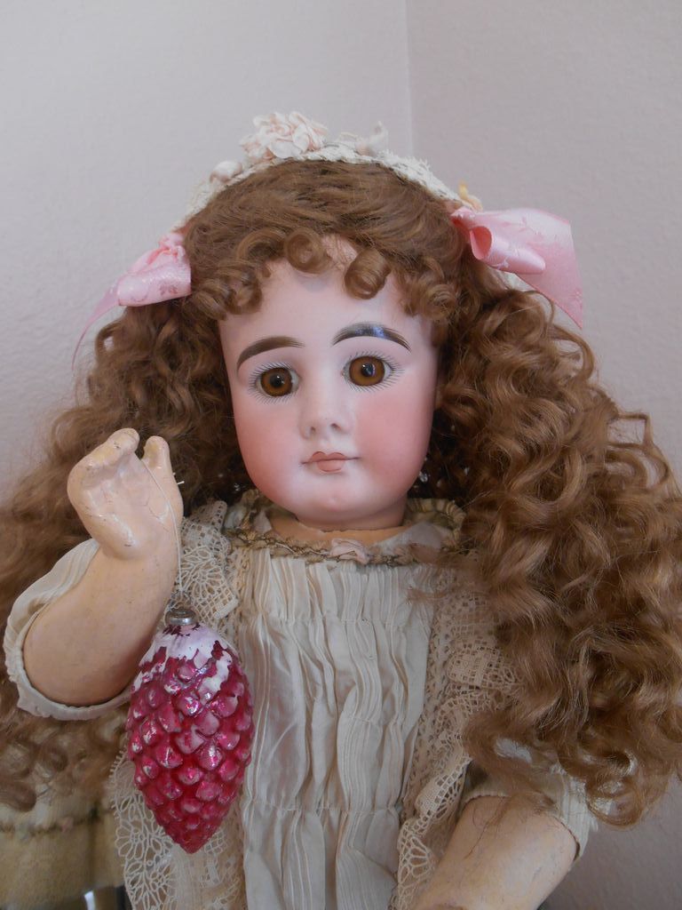 "Claudette", Outstanding ABG Antique Doll "Claudette", Outstanding ABG Antique Doll