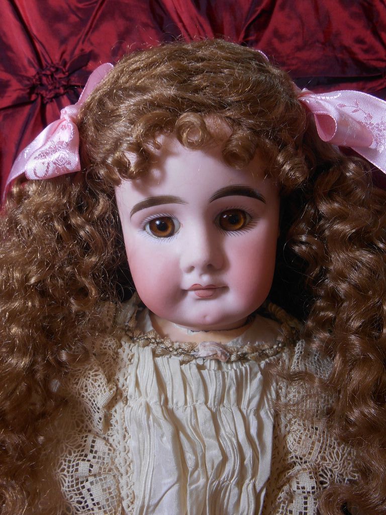 "Claudette", Outstanding ABG Antique Doll "Claudette", Outstanding ABG Antique Doll