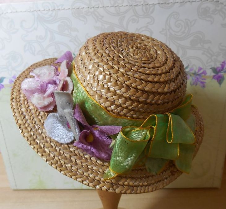 Old Dolly Straw Bonnet-Lavender Blossoms Old Dolly Straw Bonnet-Lavender Blossoms