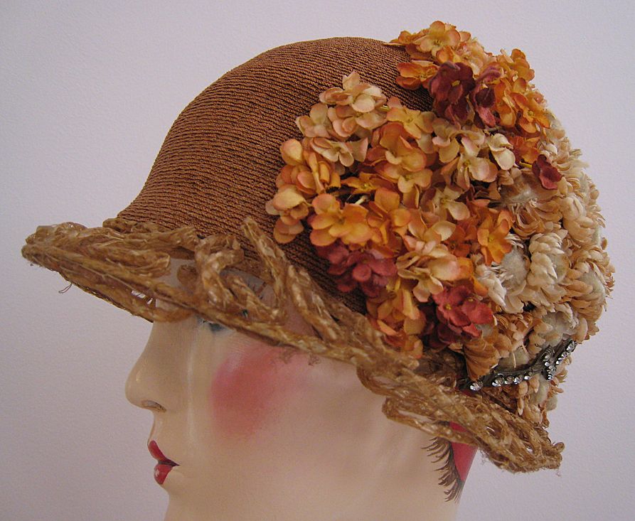 Art Deco, 1920s Flapper Hat, Cloche Silk Flowers and Jewels Art Deco, 1920s Flapper Hat, Cloche Silk Flowers and Jewels