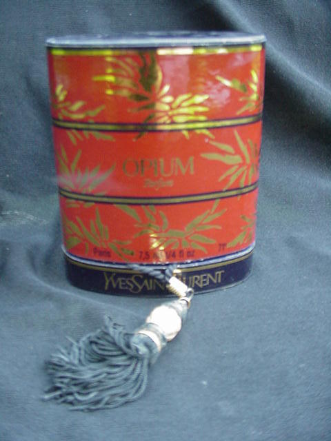Vintage Yves St. Laurent Opium Perfume Box with Bottle Vintage Yves St. Laurent Opium Perfume Box with Bottle