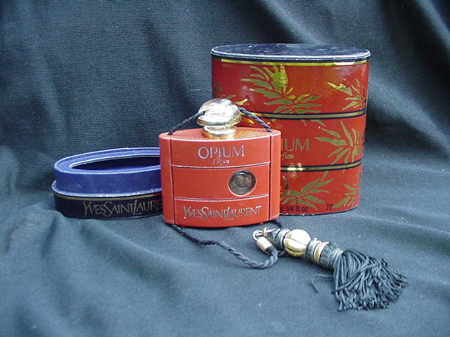 Vintage Yves St. Laurent Opium Perfume Box with Bottle Vintage Yves St. Laurent Opium Perfume Box with Bottle