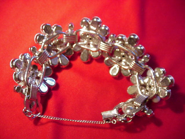 Vintage White Opaque Beaded Bracelet w Smoky Rhinestones Vintage White Opaque Beaded Bracelet w Smoky Rhinestones
