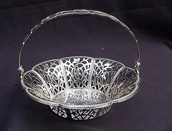 WMF Silverplated, Reticulated Basket w Movable Handle WMF Silverplated, Reticulated Basket w Movable Handle