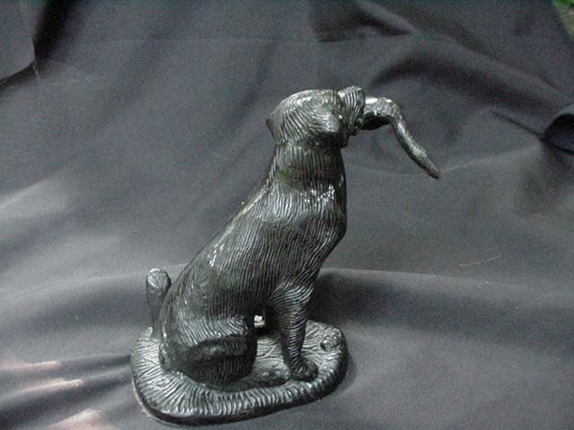 Vintage Bronze Retriever Dog w Bird in Mouth Vintage Bronze Retriever Dog w Bird in Mouth