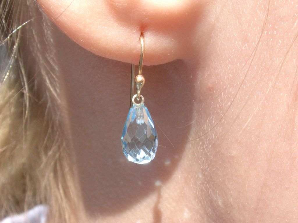 14kt Powder Blue Topaz Briolette Dangle Earrings 14kt Powder Blue Topaz Briolette Dangle Earrings