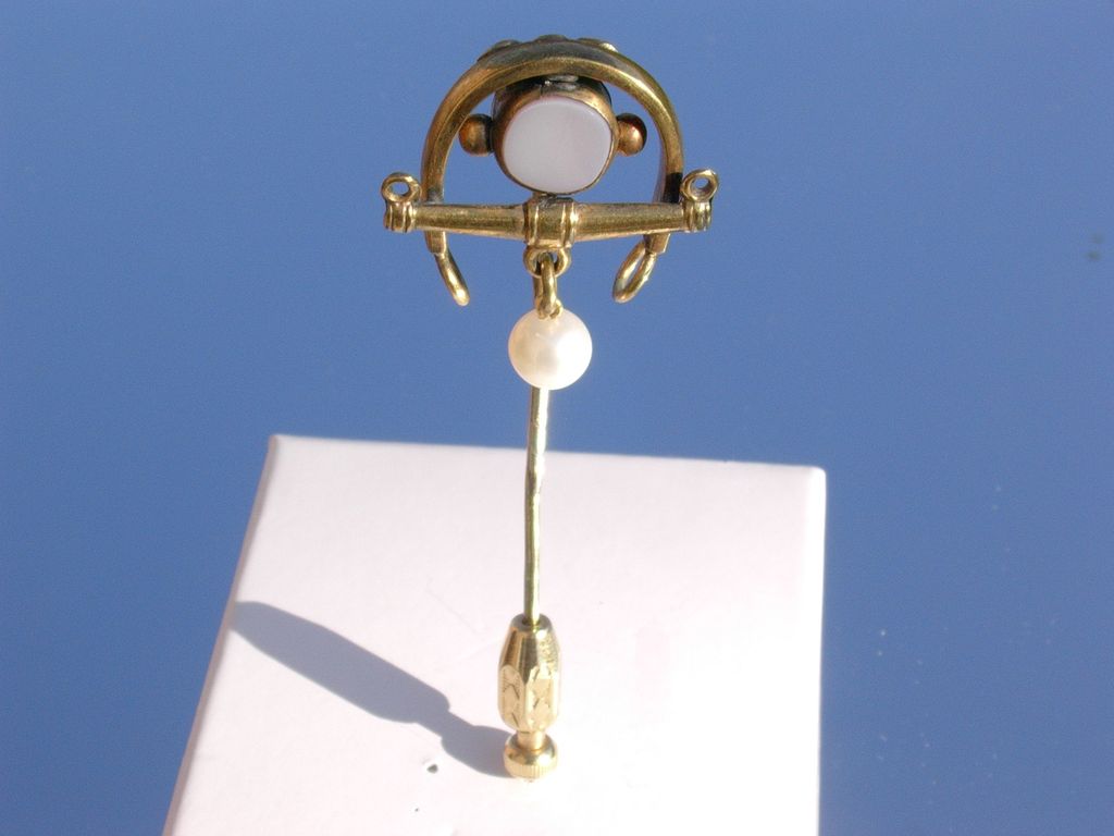Gold Filled Victorian Carnelian and Culture Pearl Tie Pin Gold Filled Victorian Carnelian and Culture Pearl Tie Pin