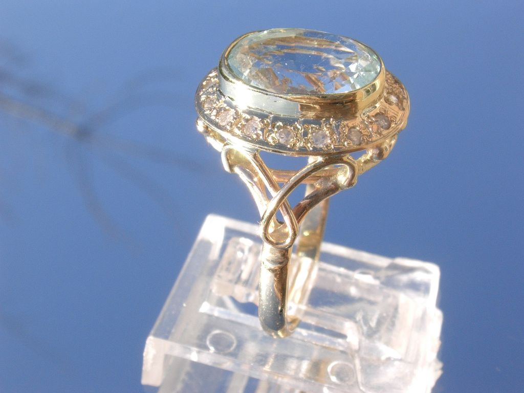 14kt Light Blue Aquamarine/Multi Diamond Ladies Ring 14kt Light Blue Aquamarine/Multi Diamond Ladies Ring