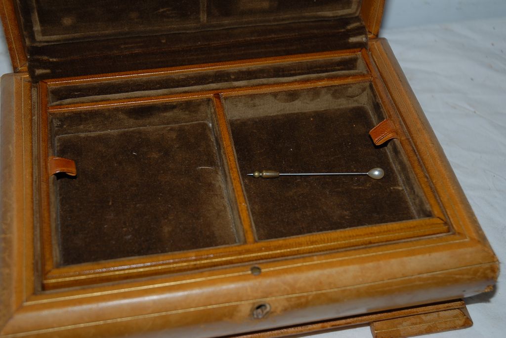 Vintage Italian Leather Jewelry Box. Vintage Italian Leather Jewelry Box.