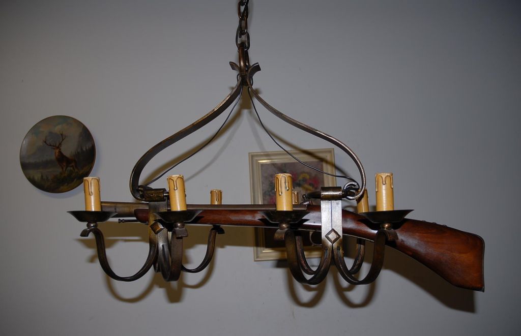 Rare Vintage Wrought Iron hunting Rifle Gun Rack Holder 8 light from
