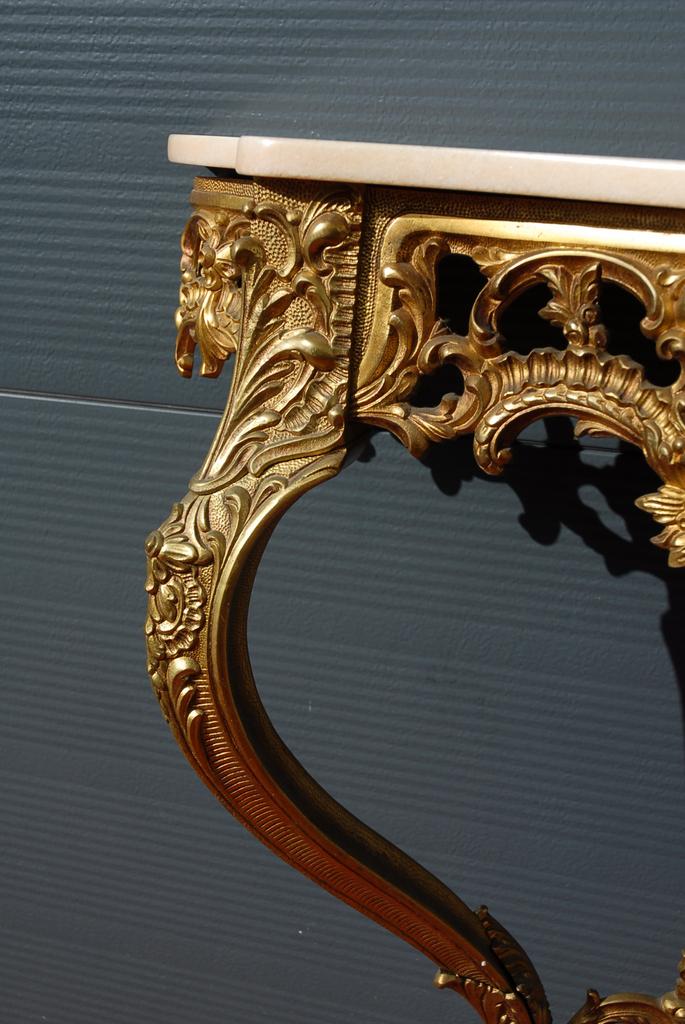 A Beautiful Bronze Side Table with Marble Top and Mirror A Beautiful Bronze Side Table with Marble Top and Mirror