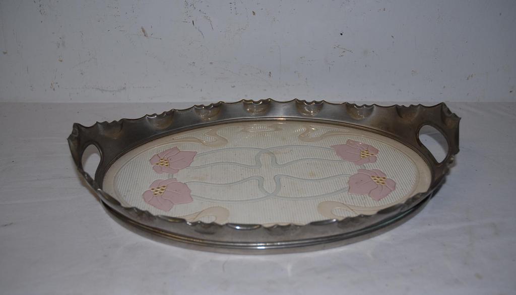 A Beautiful Art Nouveau Porcelain Oval Tray A Beautiful Art Nouveau Porcelain Oval Tray