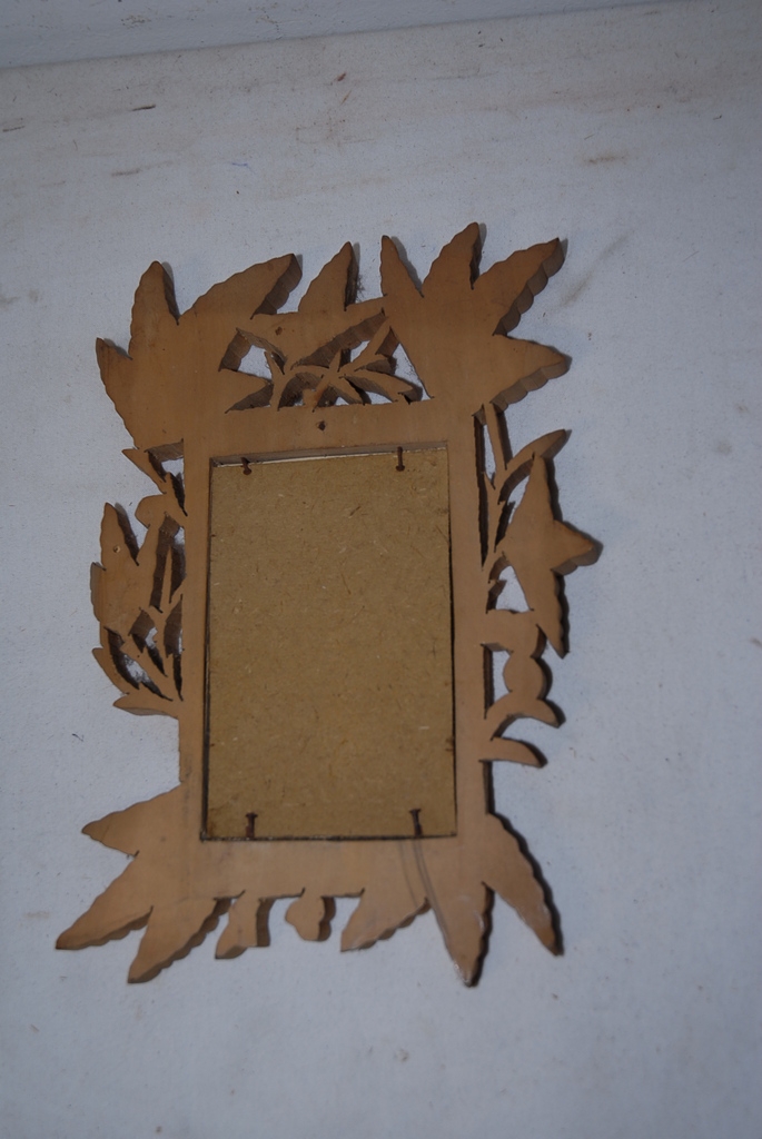 An Antique Finest Carved Wood Picture Frame An Antique Finest Carved Wood Picture Frame