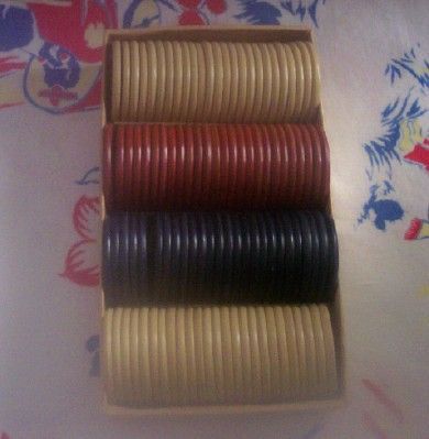GREAT Set Vintage BAKELITE Polka Chips Set of 100 Mint in Box! GREAT Set Vintage BAKELITE Polka Chips Set of 100 Mint in Box!