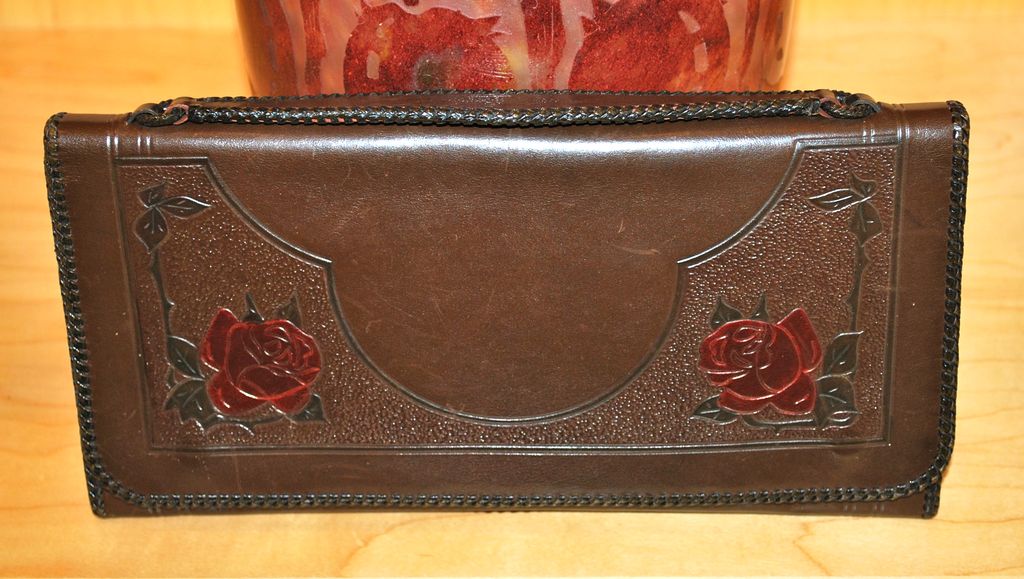Vintage Tooled Leather Rose Motif Clutch Purse Vintage Tooled Leather Rose Motif Clutch Purse