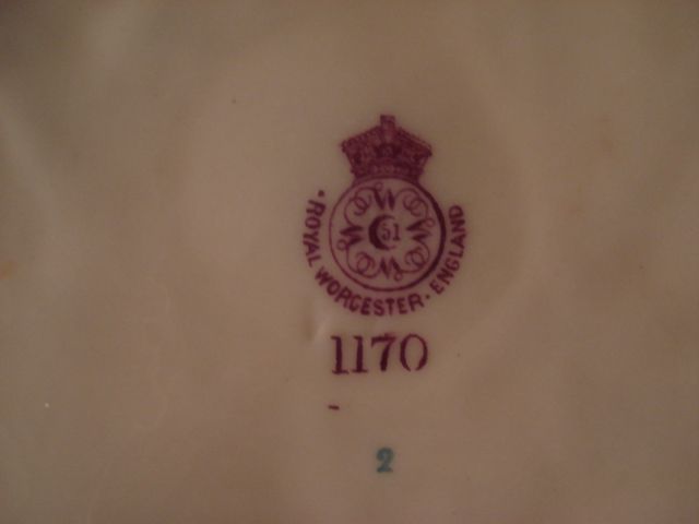 Rare early royal worcester oyster plate Rare early royal worcester oyster plate