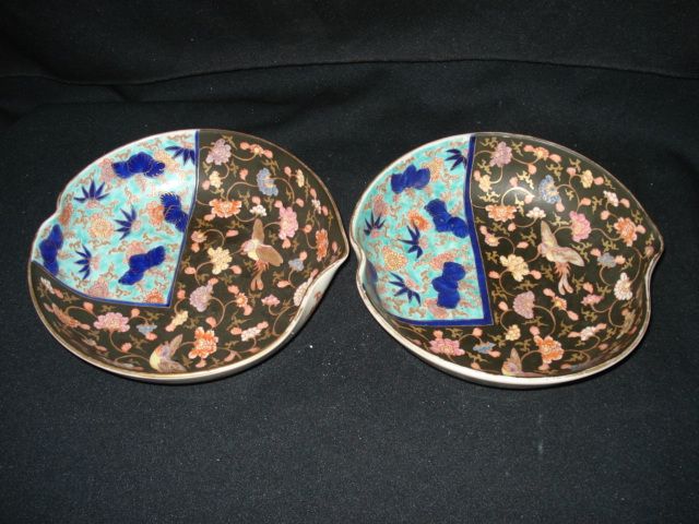 Pr. japanese porcelain fukagawa bowls w/brown background Pr. japanese porcelain fukagawa bowls w/brown background