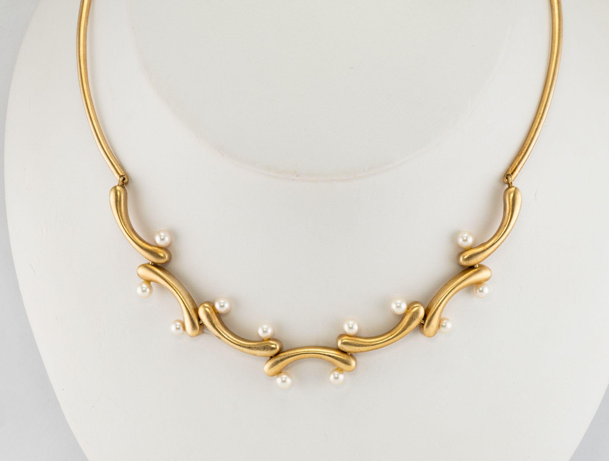 Designer Jewelry Akiyo Matsuoka Art to Wear 18K Gold Akoya Pearl Necklace Bracelet Set Designer Jewelry Akiyo Matsuoka Art to Wear 18K Gold Akoya Pearl Necklace Bracelet Set