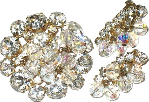 1950s Brilliant D&E Rhinestones with Dangling AB Beads Pin & Earrings Demi 1950s Brilliant D&E Rhinestones with Dangling AB Beads Pin & Earrings Demi