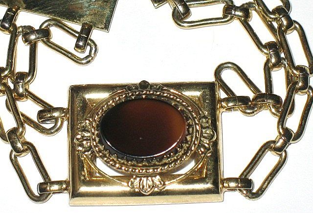 1960s Raised Amber Cab Chain Link Bracelet 1960s Raised Amber Cab Chain Link Bracelet