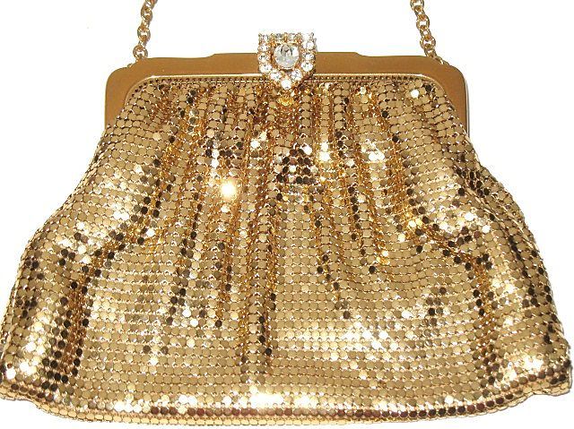 1950s Vintage Whiting & Davis Mesh Metal Purse with Rhinestone Clasp 1950s Vintage Whiting & Davis Mesh Metal Purse with Rhinestone Clasp