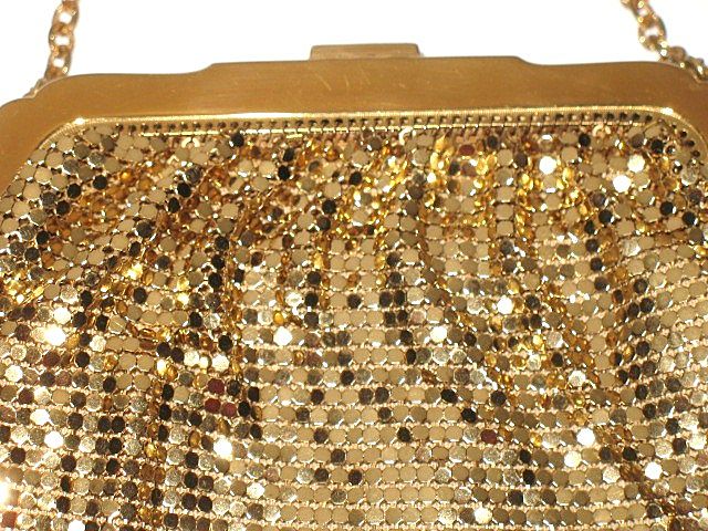 1950s Vintage Whiting & Davis Mesh Metal Purse with Rhinestone Clasp 1950s Vintage Whiting & Davis Mesh Metal Purse with Rhinestone Clasp