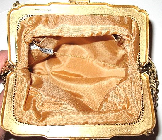 1950s Vintage Whiting & Davis Mesh Metal Purse with Rhinestone Clasp 1950s Vintage Whiting & Davis Mesh Metal Purse with Rhinestone Clasp