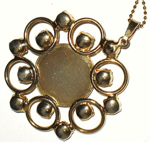 Vintage Jewelry Cameo Pendant Ruby Glass Necklace Vintage Jewelry Cameo Pendant Ruby Glass Necklace