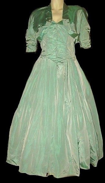 1950s Elegant Vintage Dress Jade Green Taffeta with Matching Bolero Jacket Size Small 1950s Elegant Vintage Dress Jade Green Taffeta with Matching Bolero Jacket Size Small
