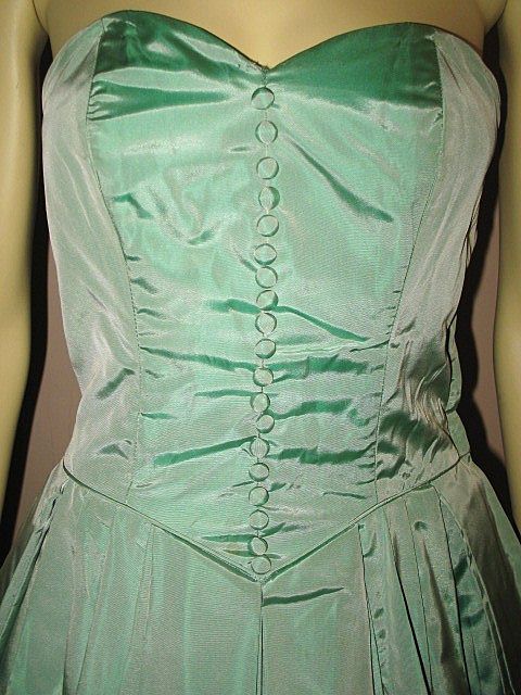 1950s Elegant Vintage Dress Jade Green Taffeta with Matching Bolero Jacket Size Small 1950s Elegant Vintage Dress Jade Green Taffeta with Matching Bolero Jacket Size Small