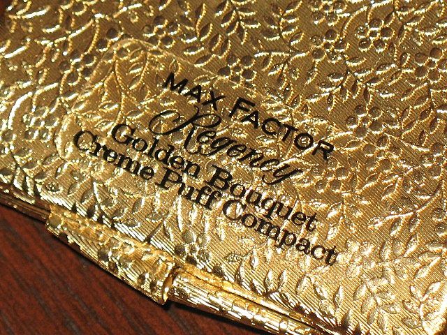1970s Vintage Compact Max Factor Regency "Golden Bouquet" Thin-Line Unused in Box 1970s Vintage Compact Max Factor Regency "Golden Bouquet" Thin-Line Unused in Box