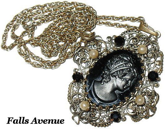 Victorian Jet & Black Glass Cameo & Simulated Pearls Pendant Necklace Victorian Jet & Black Glass Cameo & Simulated Pearls Pendant Necklace